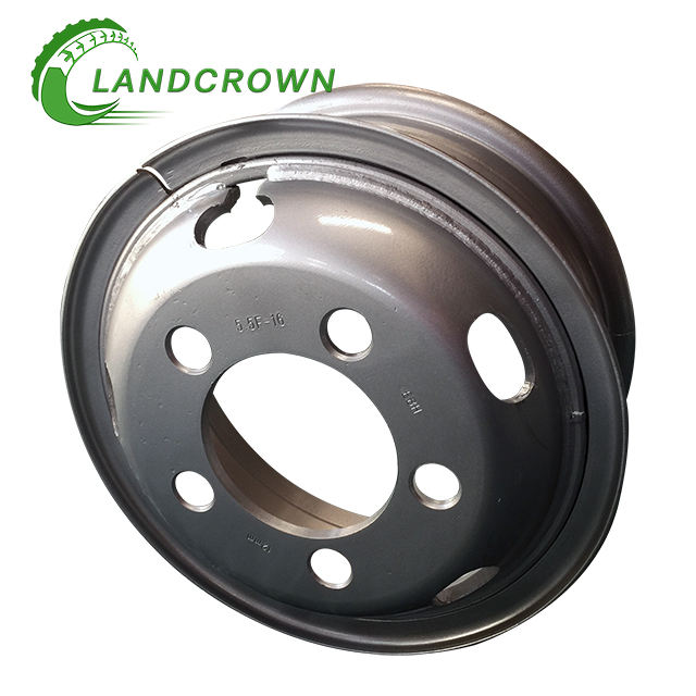 New 16-Inch Light Truck Wheel Rims 6.5-16/6.50-16 Steel Tube Wheel Rim with Silver Finish for 8.25R16 Truck Tire